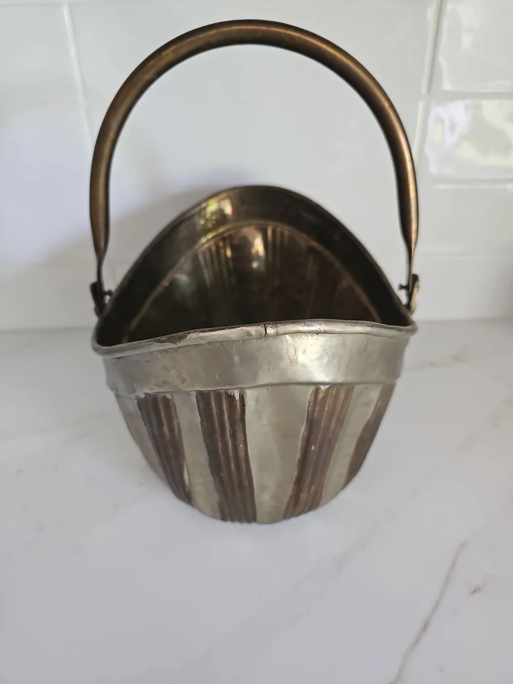Vintage Hammered Metal Fireplace Coal Scuttle Bucket with Ornate Acanthus Leaf